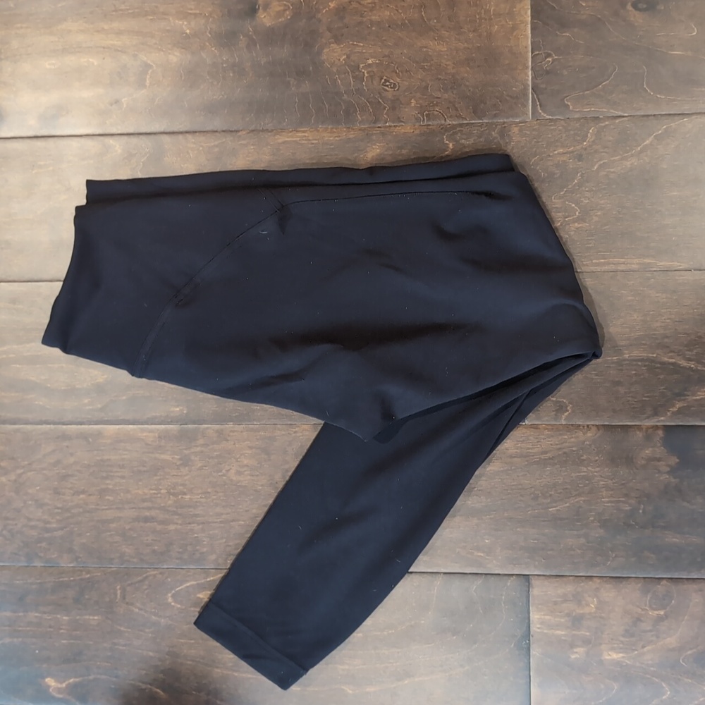 Lululemon Unlimit leggings EUC